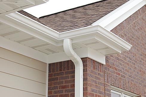 Seamless gutter installation