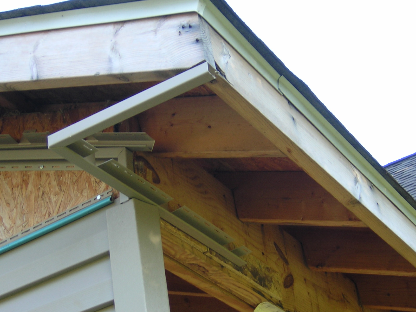 Soffit installation